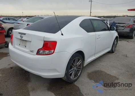 2011 Scion Tc z USA, uszkodzony, nr VIN JTKJF5C70B3005721